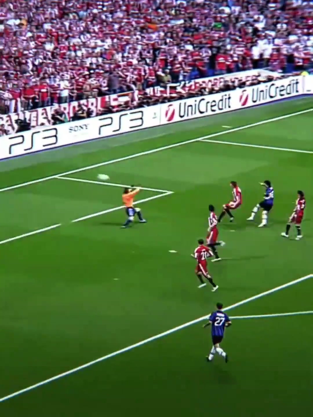 当年有多少内拉没想到穆里尼奥的最后一场蓝黑比赛竟是欧冠决赛