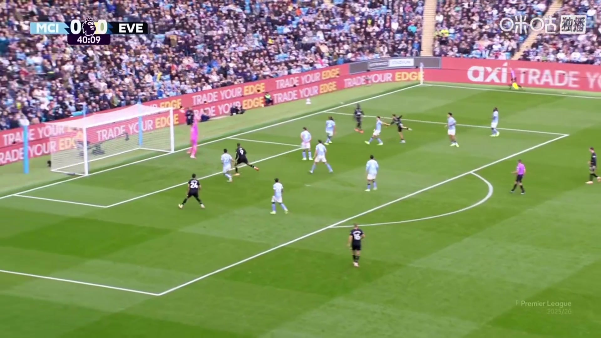 强吃恩迪亚耶突爆曼城后防杀入禁区多纳鲁马奉献神扑